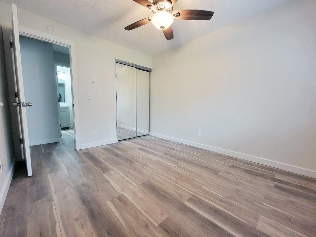Hall of Fame Apartments interior 10