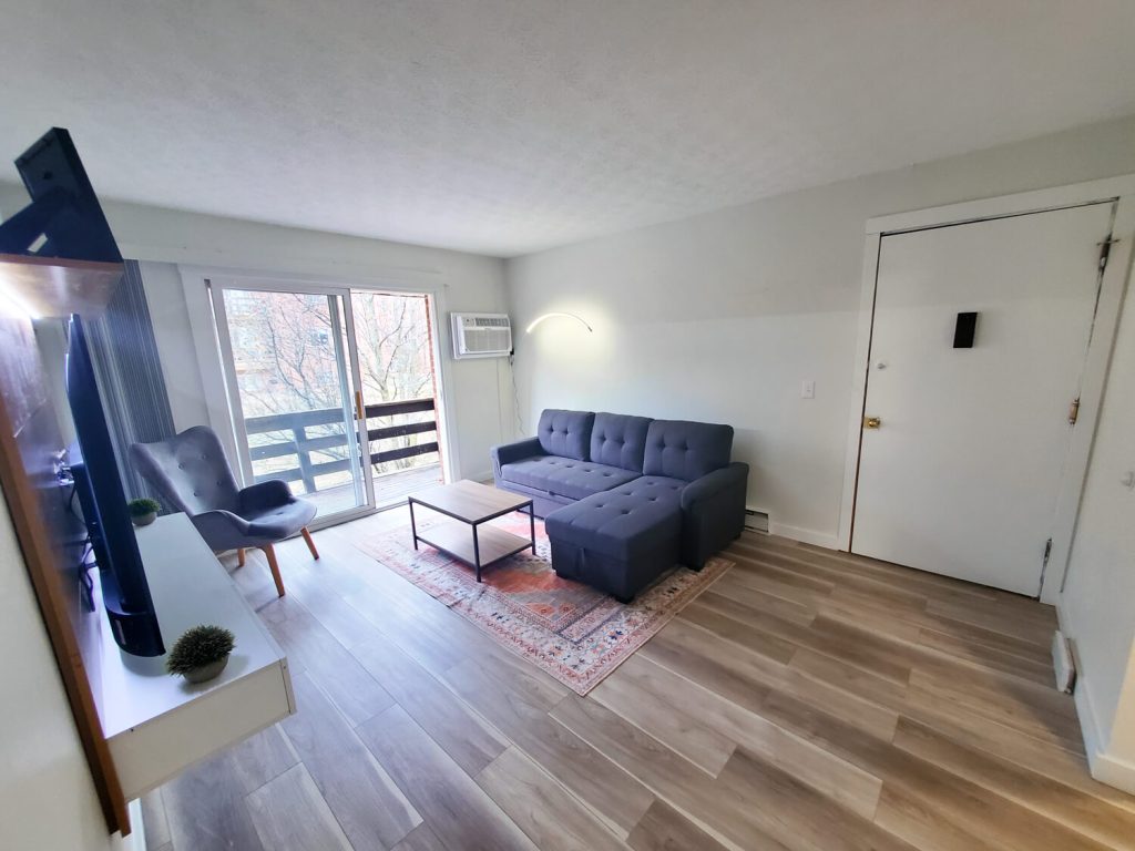 Hall of Fame Apartments interior 3