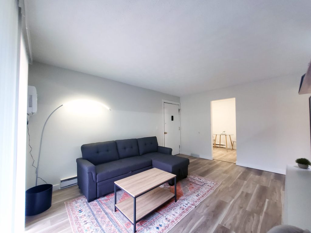 Hall of Fame Apartments interior 5