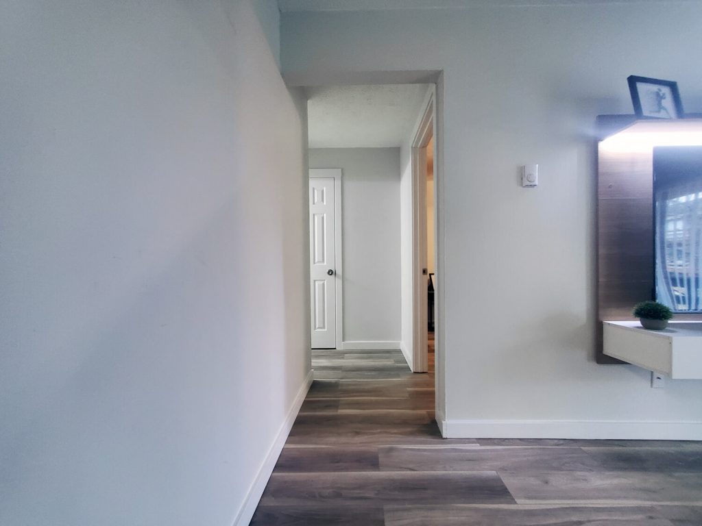 Hall of Fame Apartments interior 8